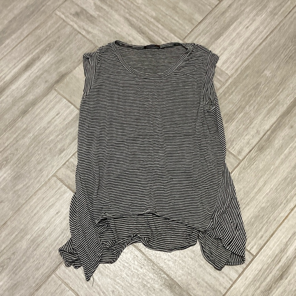 BCBMAXAZRIA Pinstripe Short Sleeve Shirt Size  XL